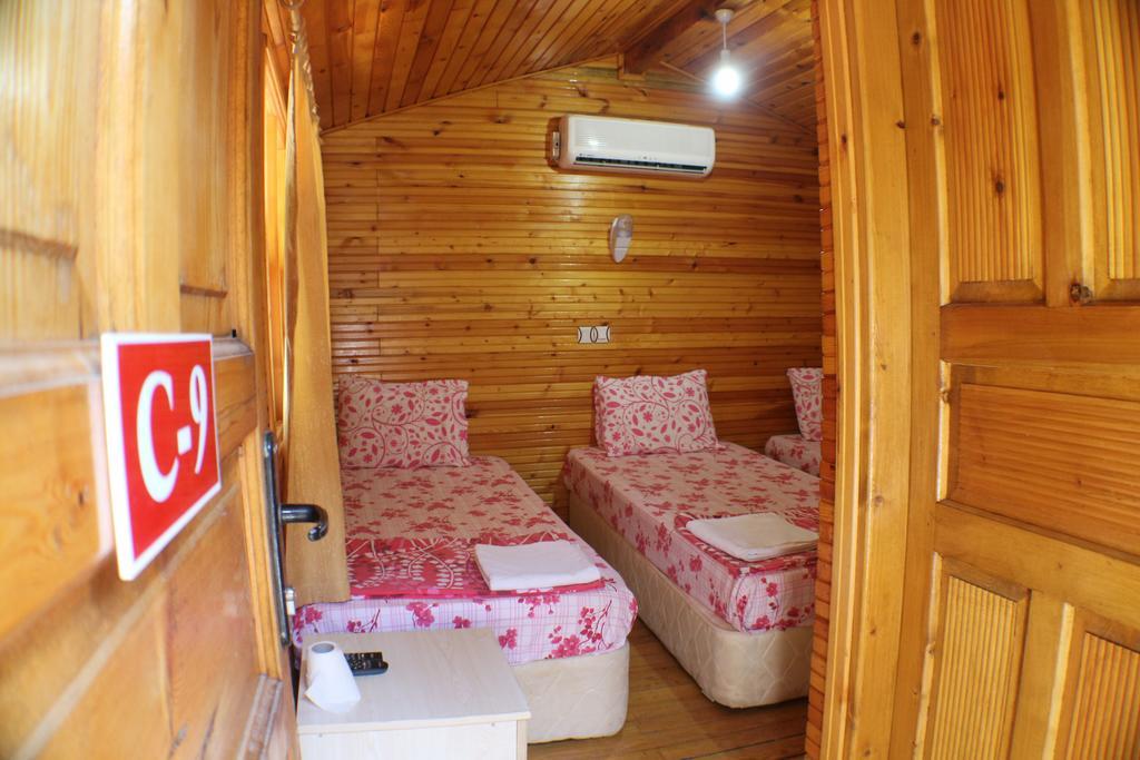 Bed and Breakfast Olympos Zeytin Exterior foto